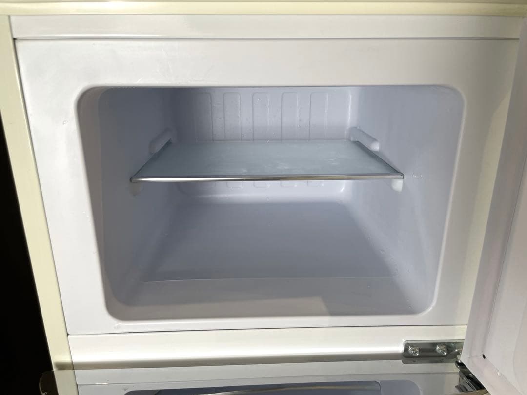 【超美品】アイリスプラザ 114Lレトロ冷凍冷蔵庫 PRR-122D クリーム色