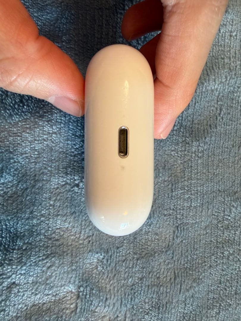美品　2021年モデル　AirPods Pro