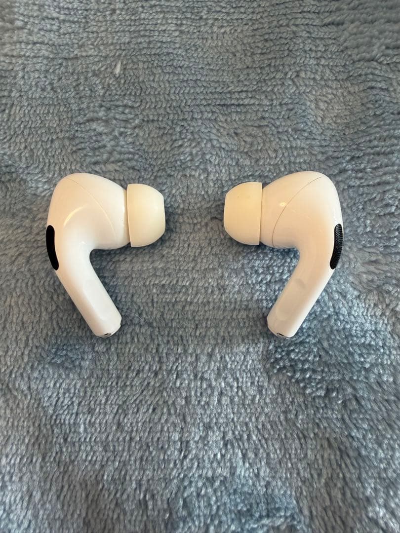 美品　2021年モデル　AirPods Pro