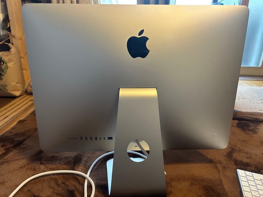 iMac Retina 4K 21.5インチ 2017 1TB