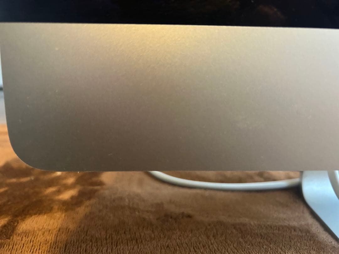 iMac Retina 4K 21.5インチ 2017 1TB