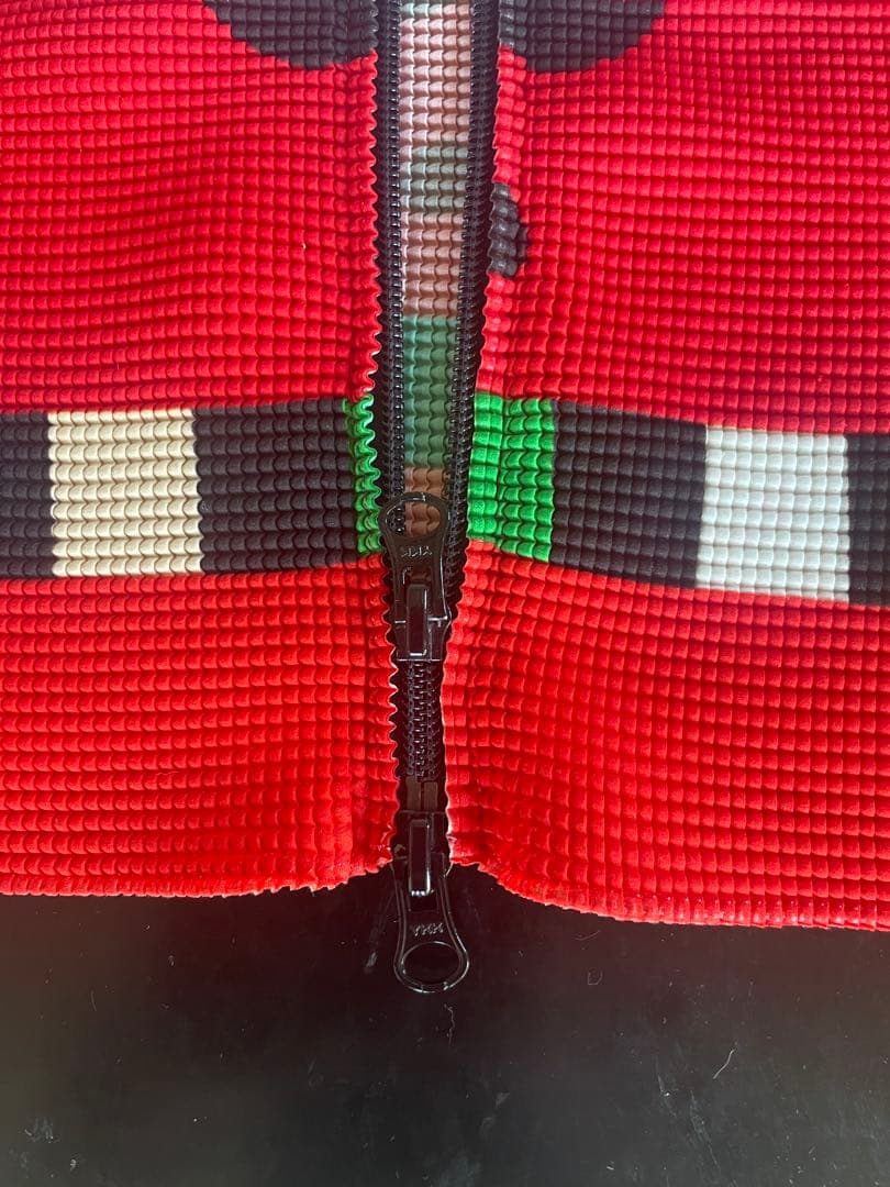 お値下げ イッセイミヤケ me 激レア ファスナー付きアウター トップス