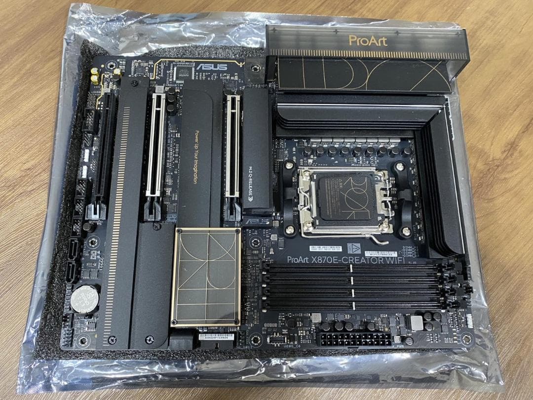 エイスース ProArt X870E Creator WIFI マザーボード