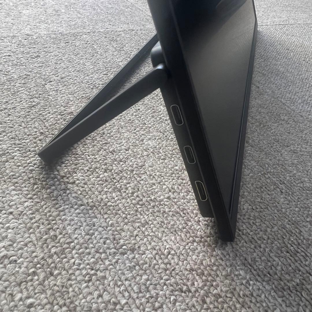 【美品】モバイルモニター(非光沢IPSパネル)、収納ケース付き