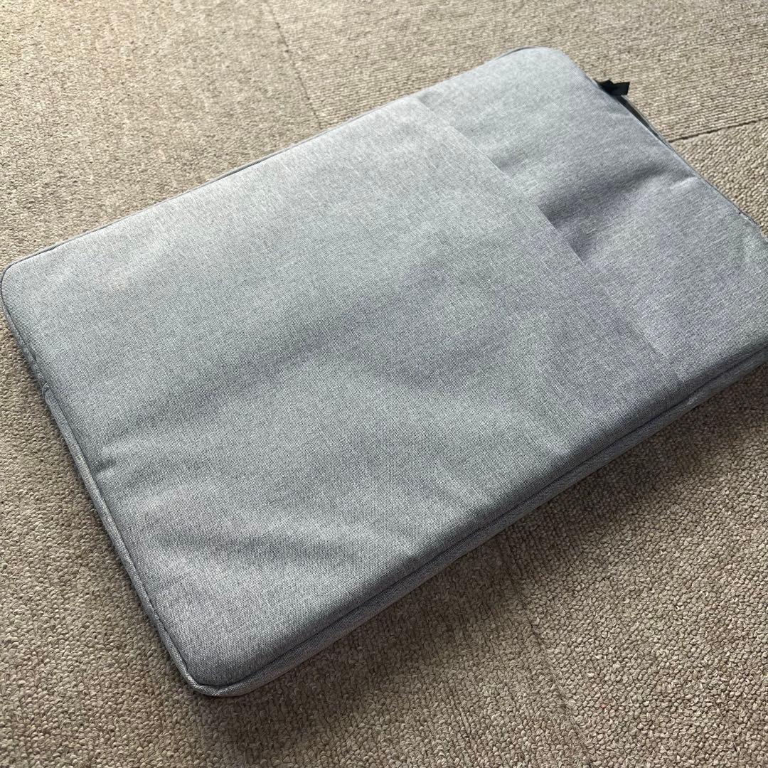 【美品】モバイルモニター(非光沢IPSパネル)、収納ケース付き