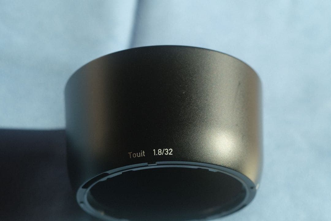 カールツァイス Touit 1.8/32 [フジフイルム用] Xマウント