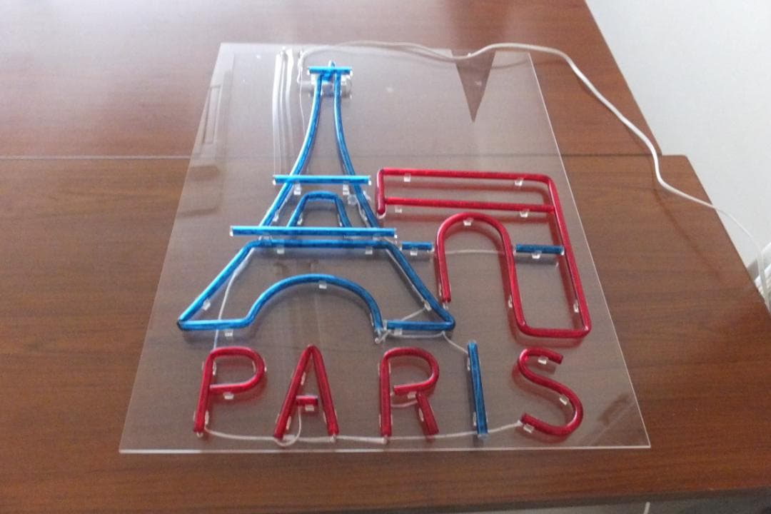 ネオン管（本物）PARISエッフェル塔