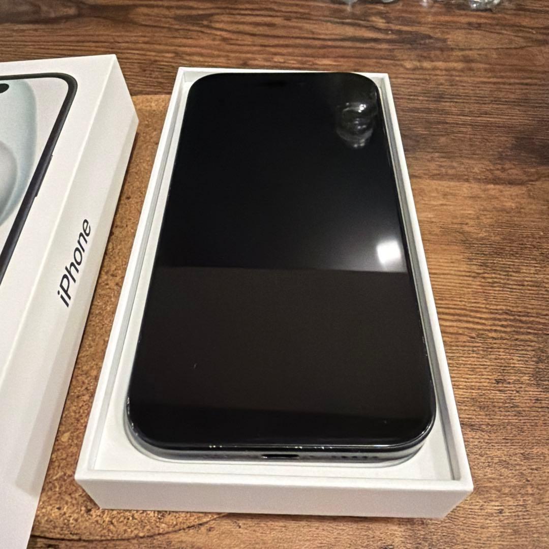 Apple iPhone15 本体 128GB