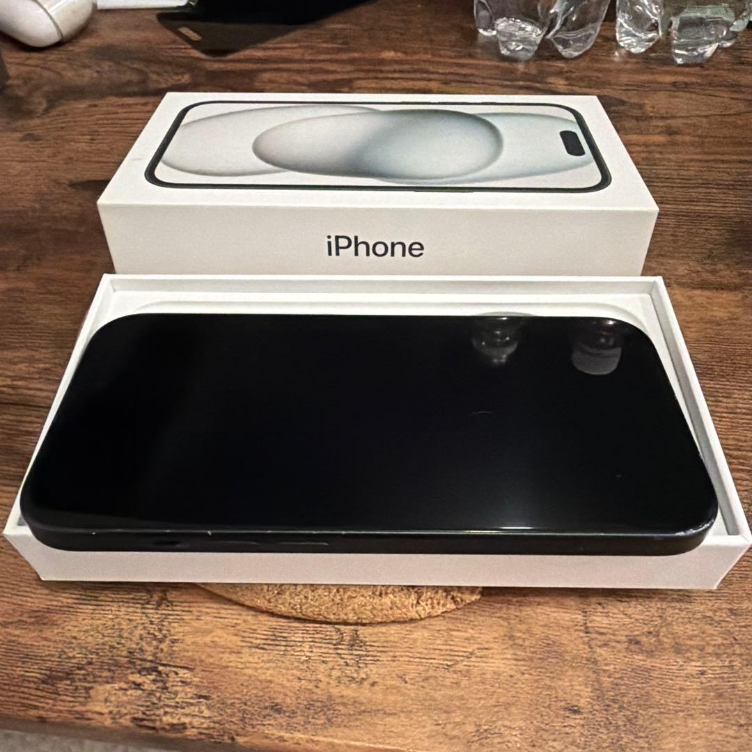 Apple iPhone15 本体 128GB