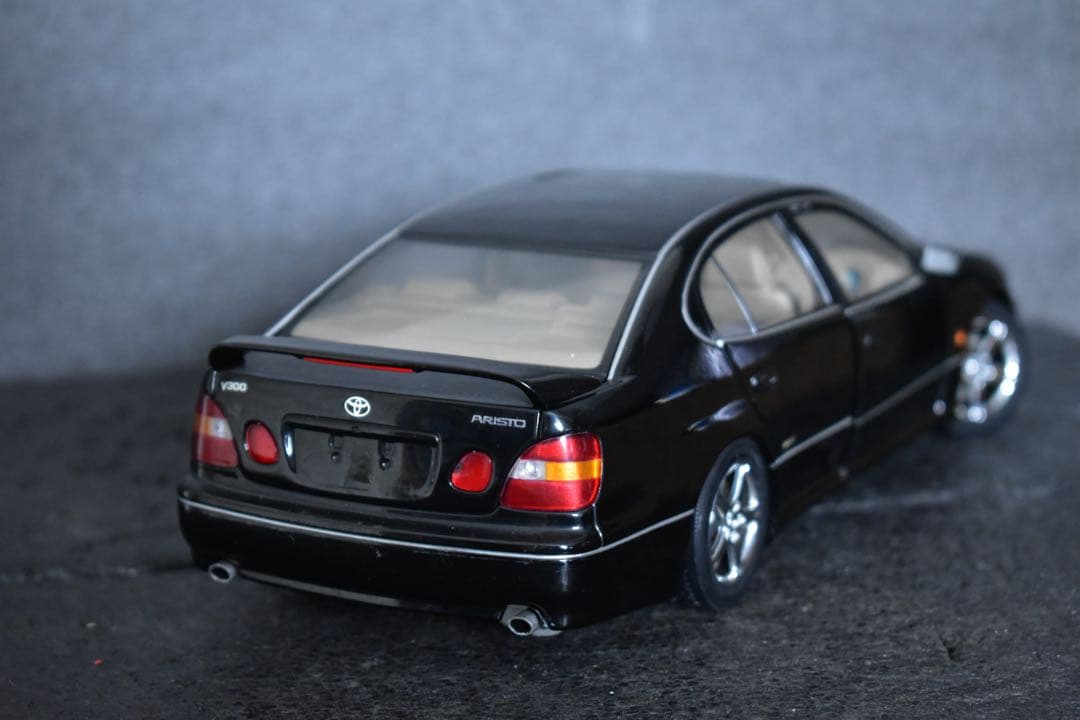 1/18 オートアート トヨタ アリスト V300 2JZ フルディティール