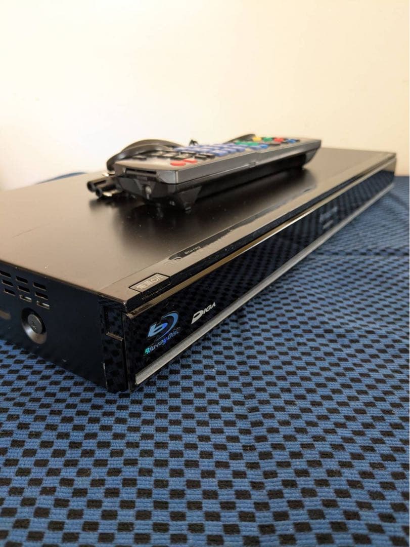 【ラスト値下げ】Panasonic ブルーレイレコーダー リモコン付き