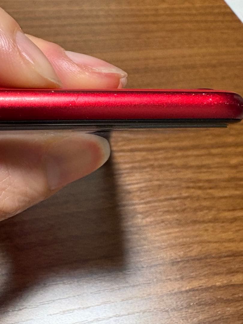 iPhone SE (第2世代) (PRODUCT)RED 128KB