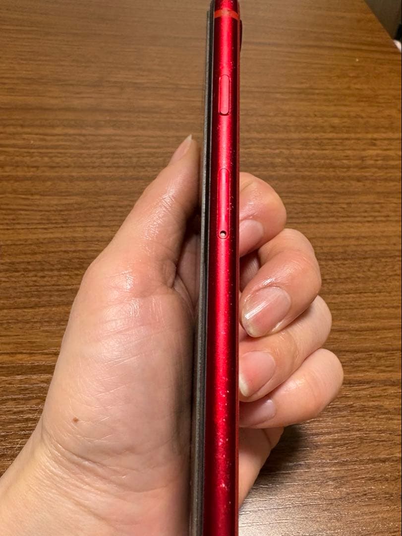 iPhone SE (第2世代) (PRODUCT)RED 128KB