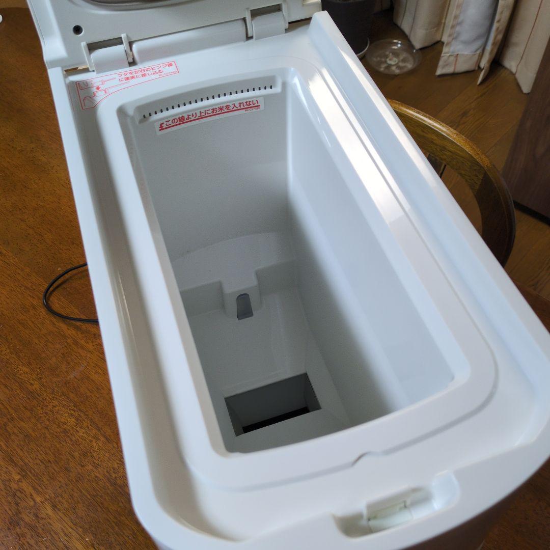 a*1様 RICE COOL 保冷米びつ HRCQ-105 エムケー精工社製品