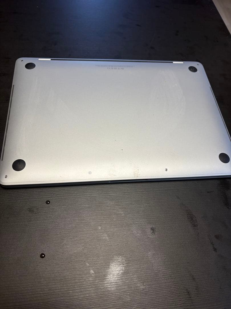 MacBook Pro a1989 シルバー