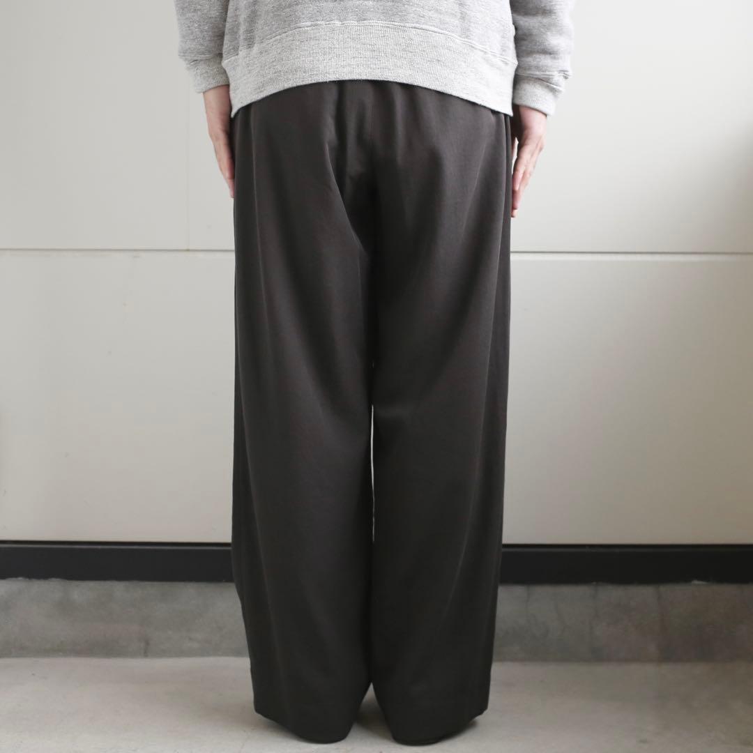 神シルエット◎ UNKNOWN Wide 2 Tuck Wide Slacks