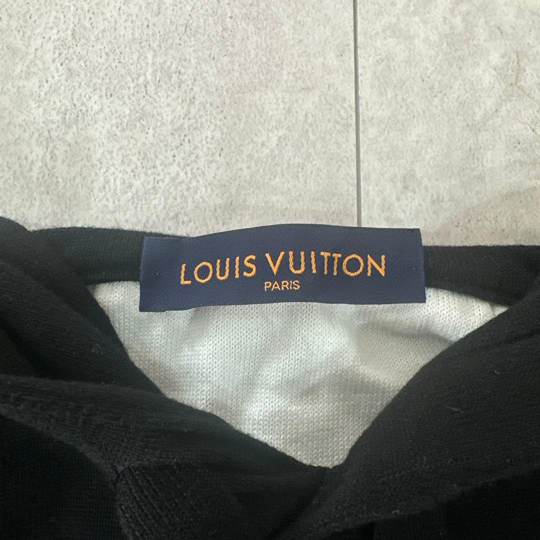 LOUIS VUITTON グラデーションフード付きニット　Mサイズ