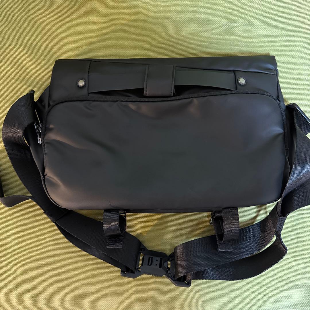 アクセサリー NIID URBANATURE