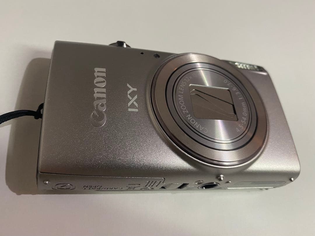 【極美品】Canon IXY650 イクシー シルバー 人気 デジタルカメラ