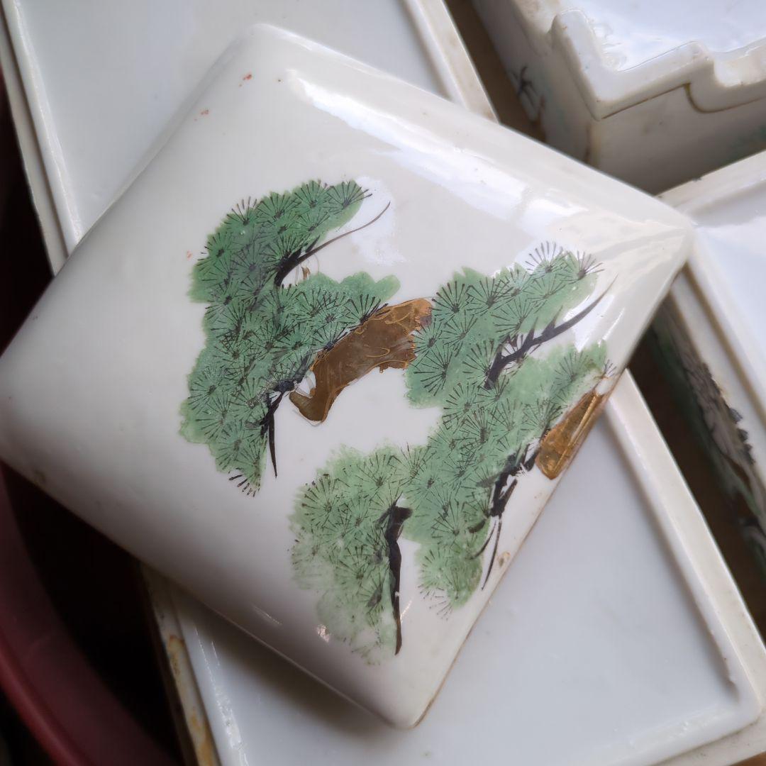 骨董 段重 松に鶴 4段重箱 陶器 金彩 物入る 菓子器 アンティーク