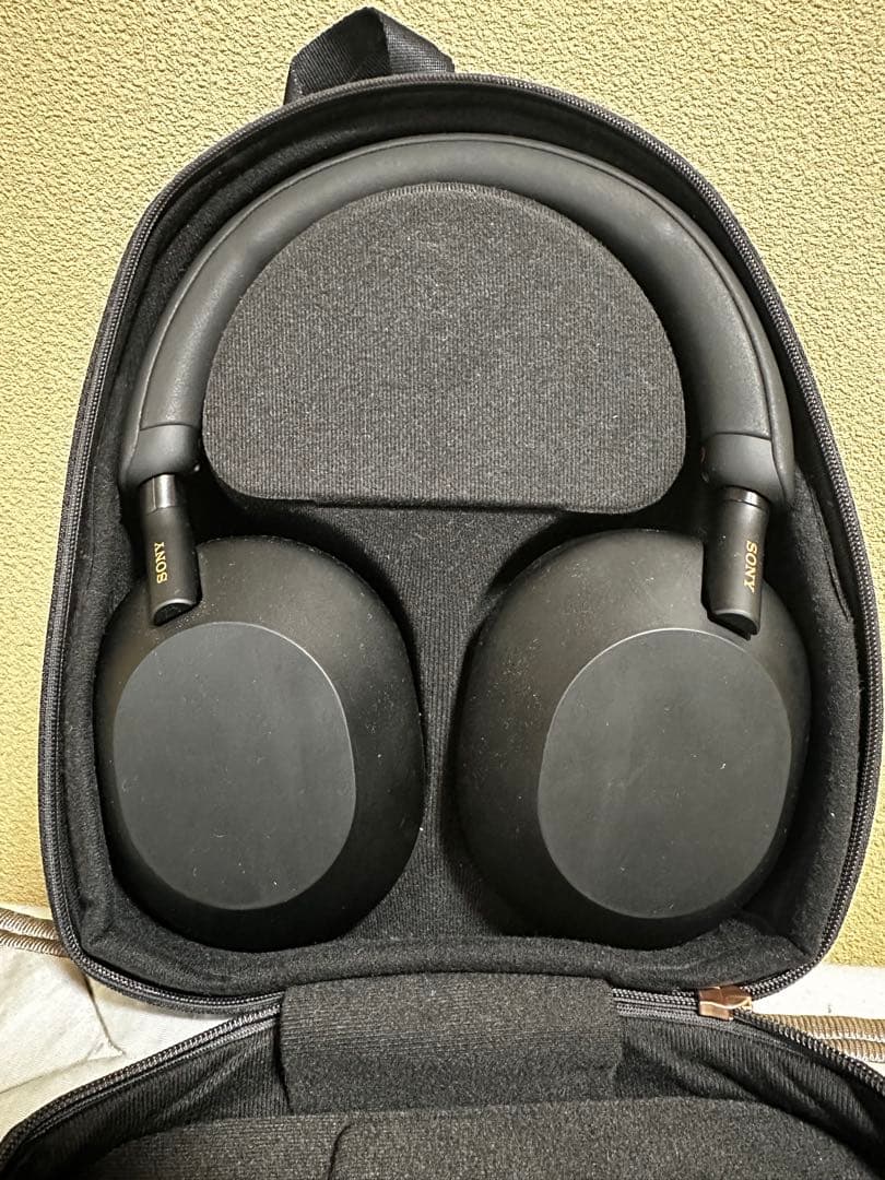 SONY WH-1000XM5 ワイヤレスヘッドホン（黒）