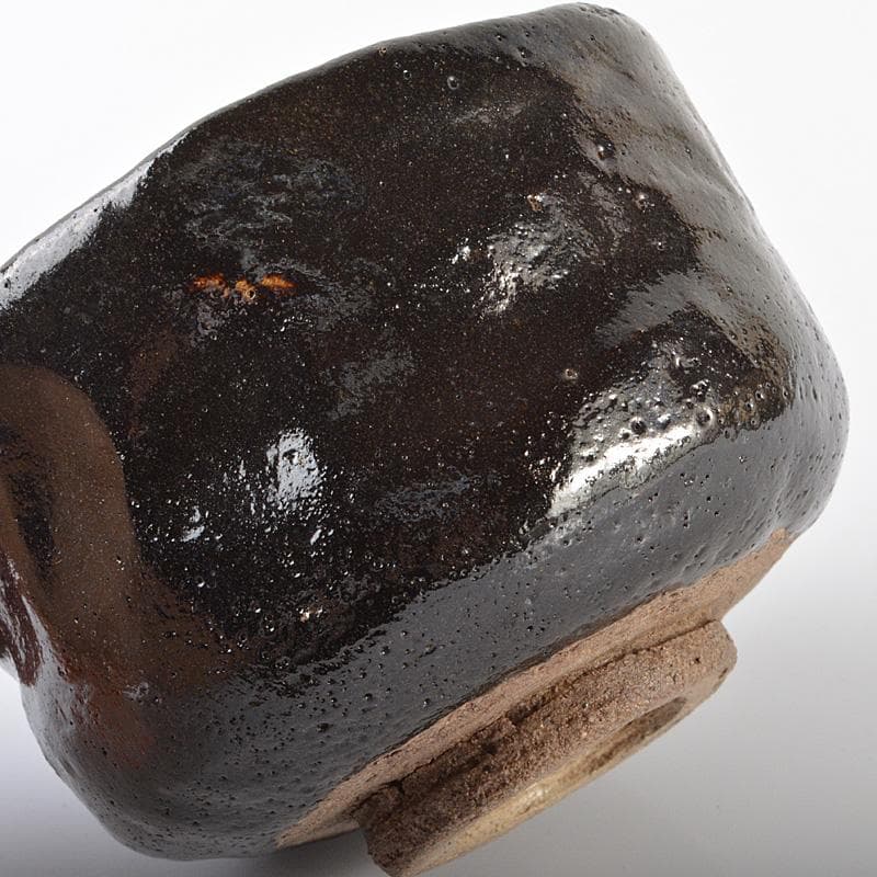 ラッキーライラック　茶道具　楽吉左衛門　黒楽茶碗　N　5732