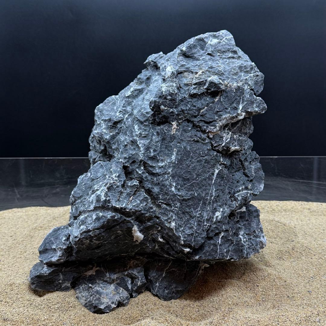 MSS-7024 「セレクト品」酸処理青龍石親石　35cm 龍王石　竜王石