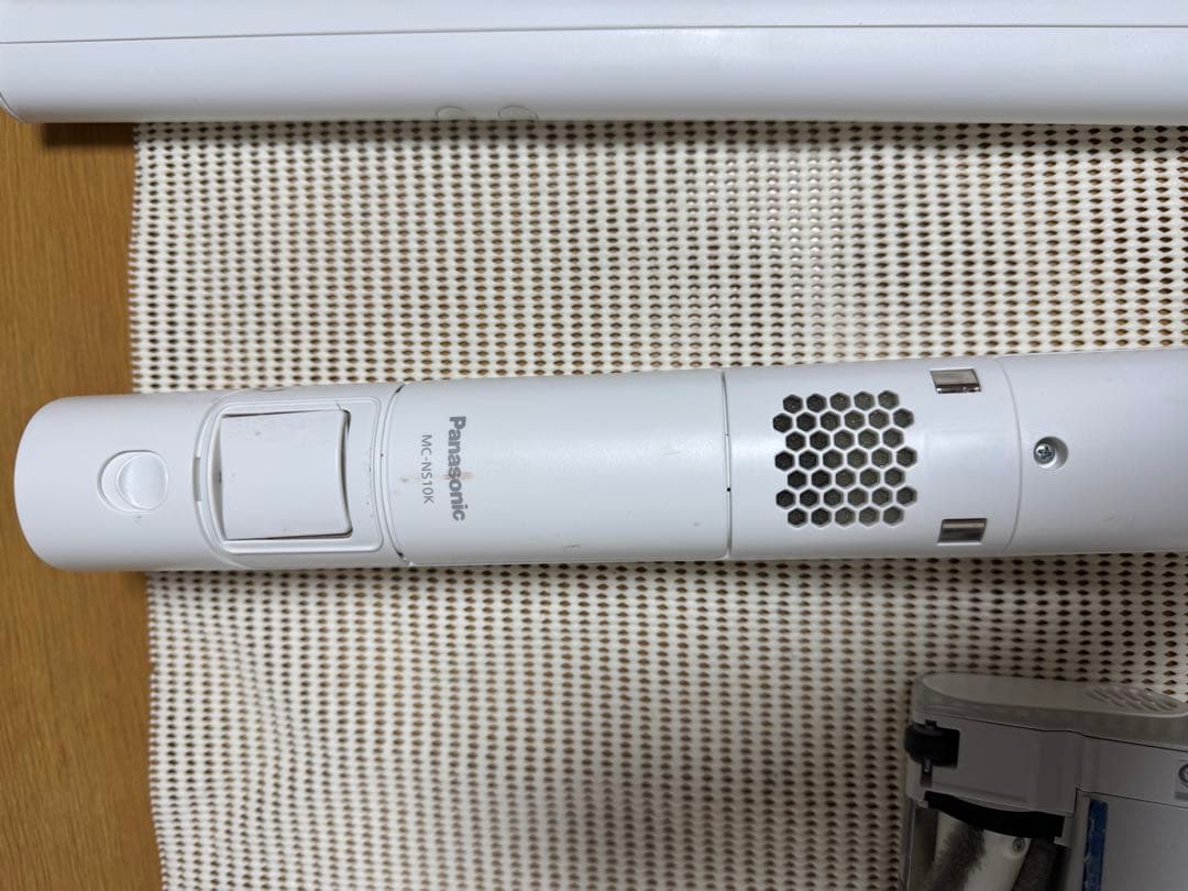 Panasonic MC-NS10K コードレス掃除機 2021年製 [2]