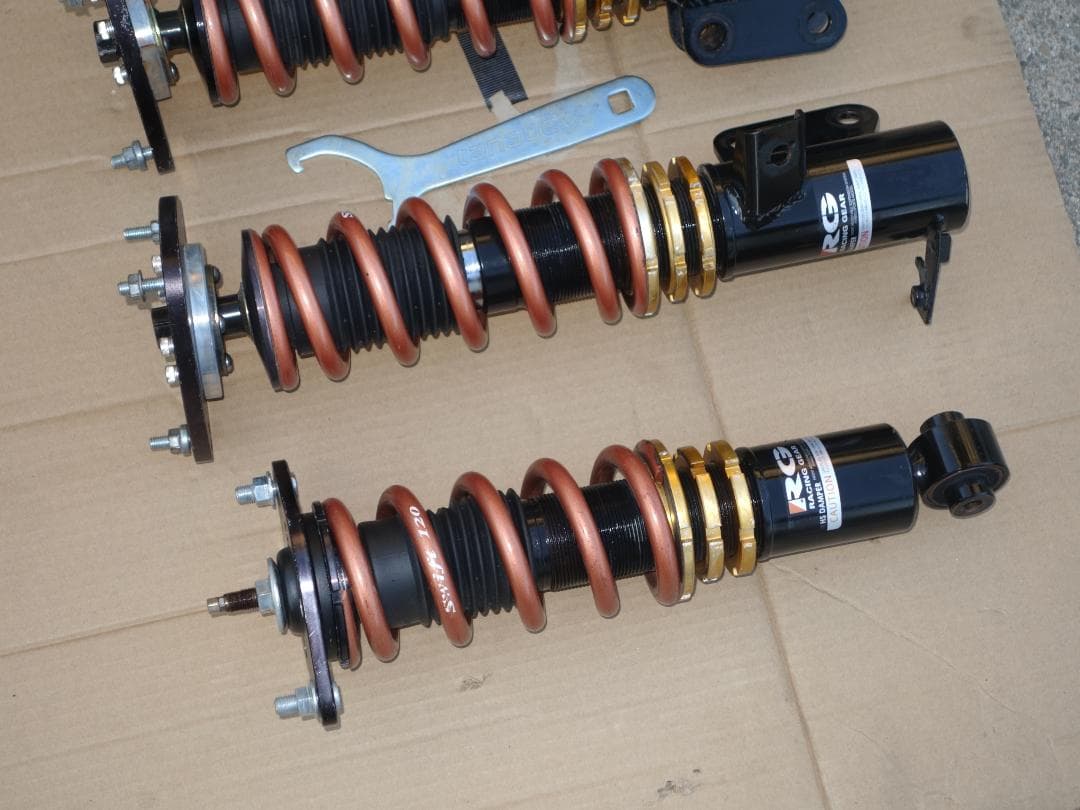 走行小 美品 レーシングギア 車高調 brz zn6 86 zd8 zn8