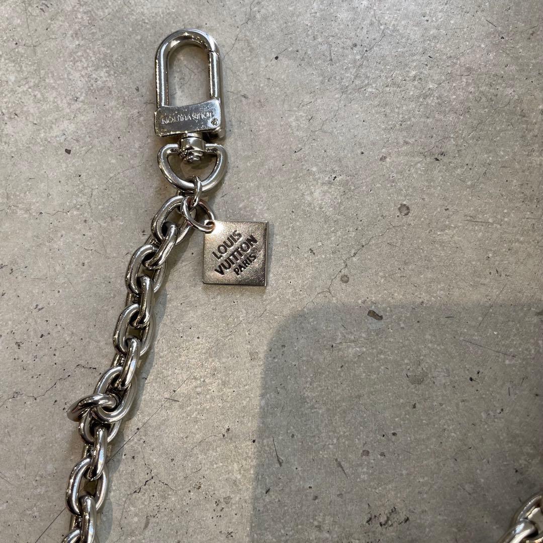 LOUIS VUITTON ウォレットチェーン シルバー キーリング チャーム