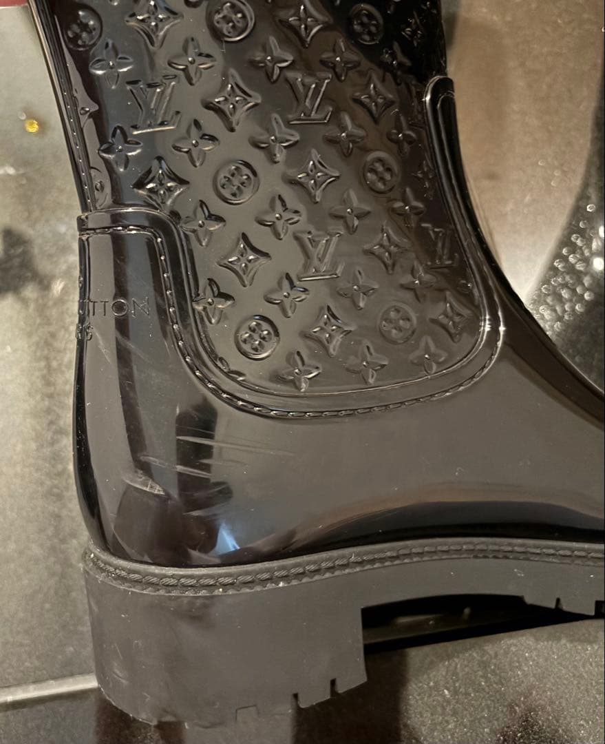 超メルカリ市限定価格✨ルイヴィトン黒レインブーツモノグラム38