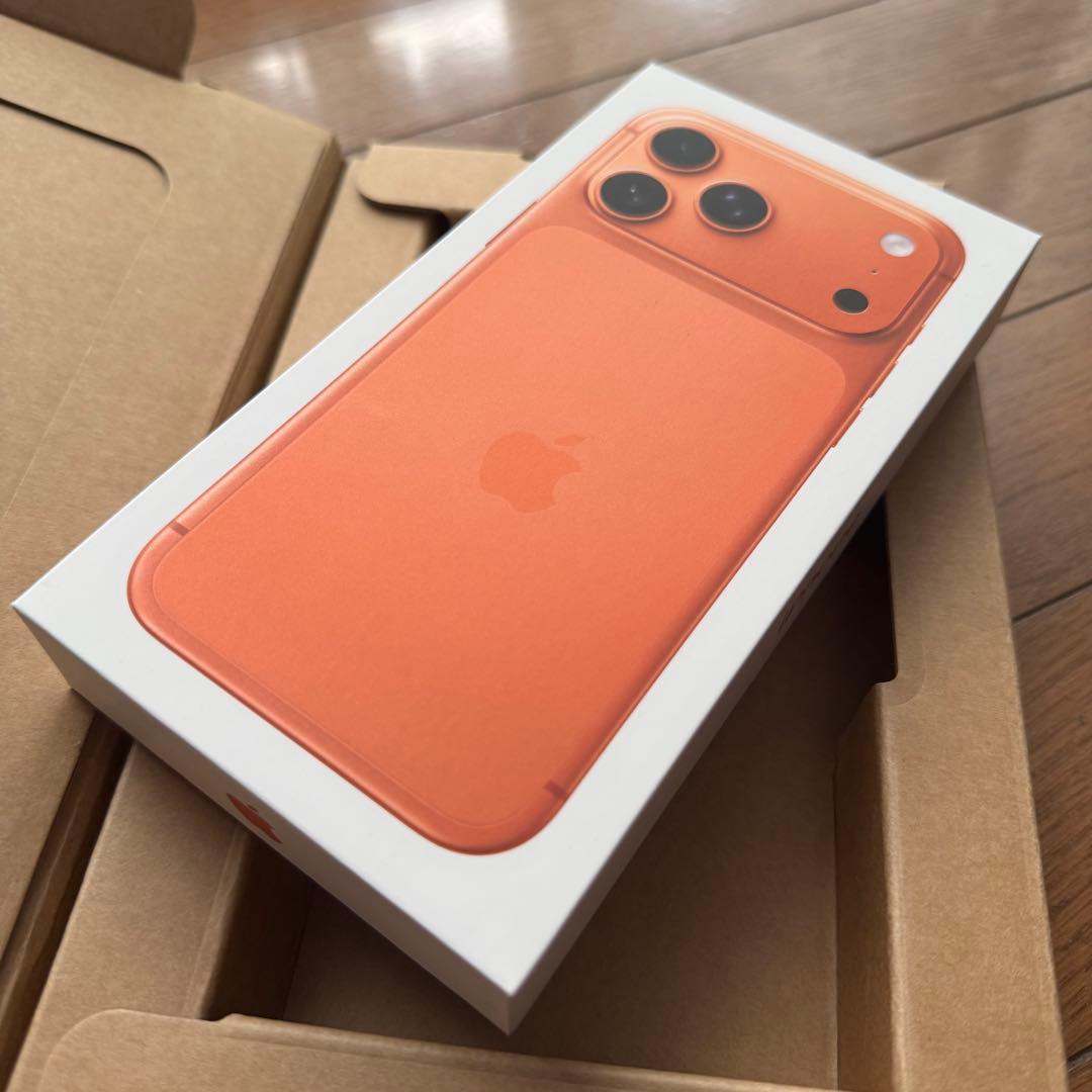 即日発送 iPhone 17 Pro Max 256GB コズミックオレンジ