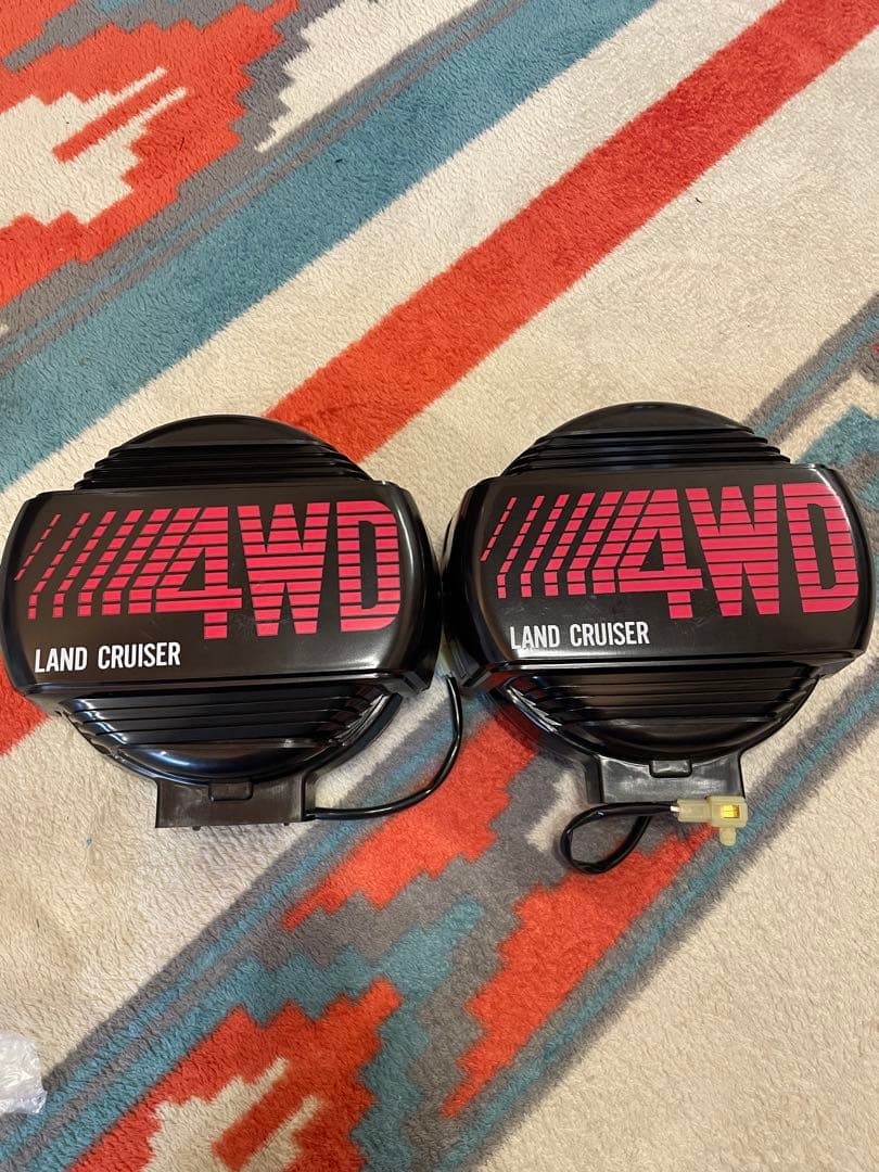 ブ*ン様 ランドクルーザー　ランクル60、70用　　　　フォグランプ 純正品