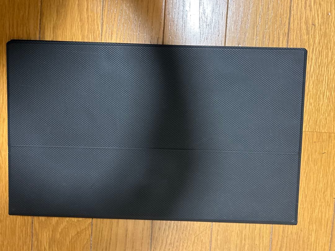 モバイルモニター 15.6インチ 4K 中古品