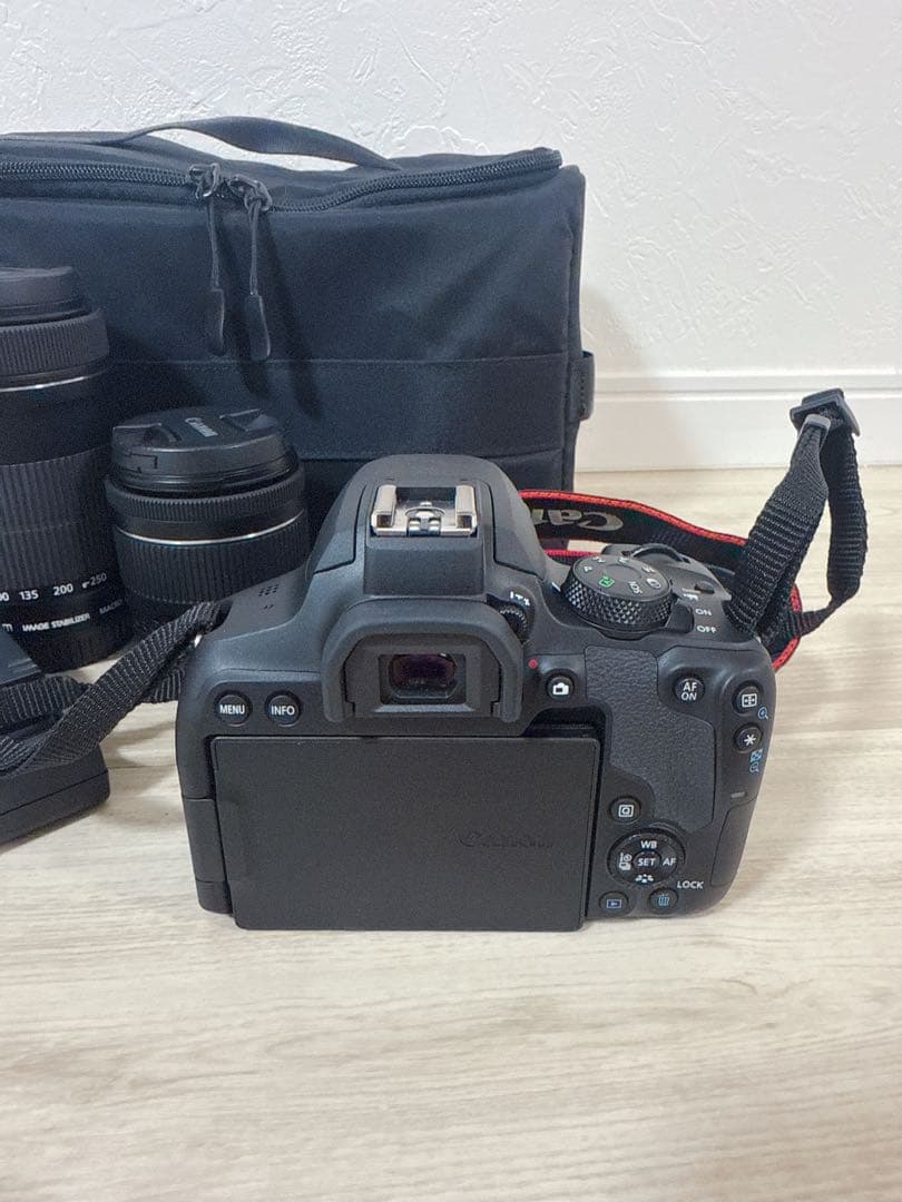 Canon EOS Kiss X10i ダブルレンズセット