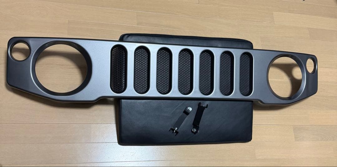 アピオ　SJ アイアングリル　ジムニー　シエラ　ノマド