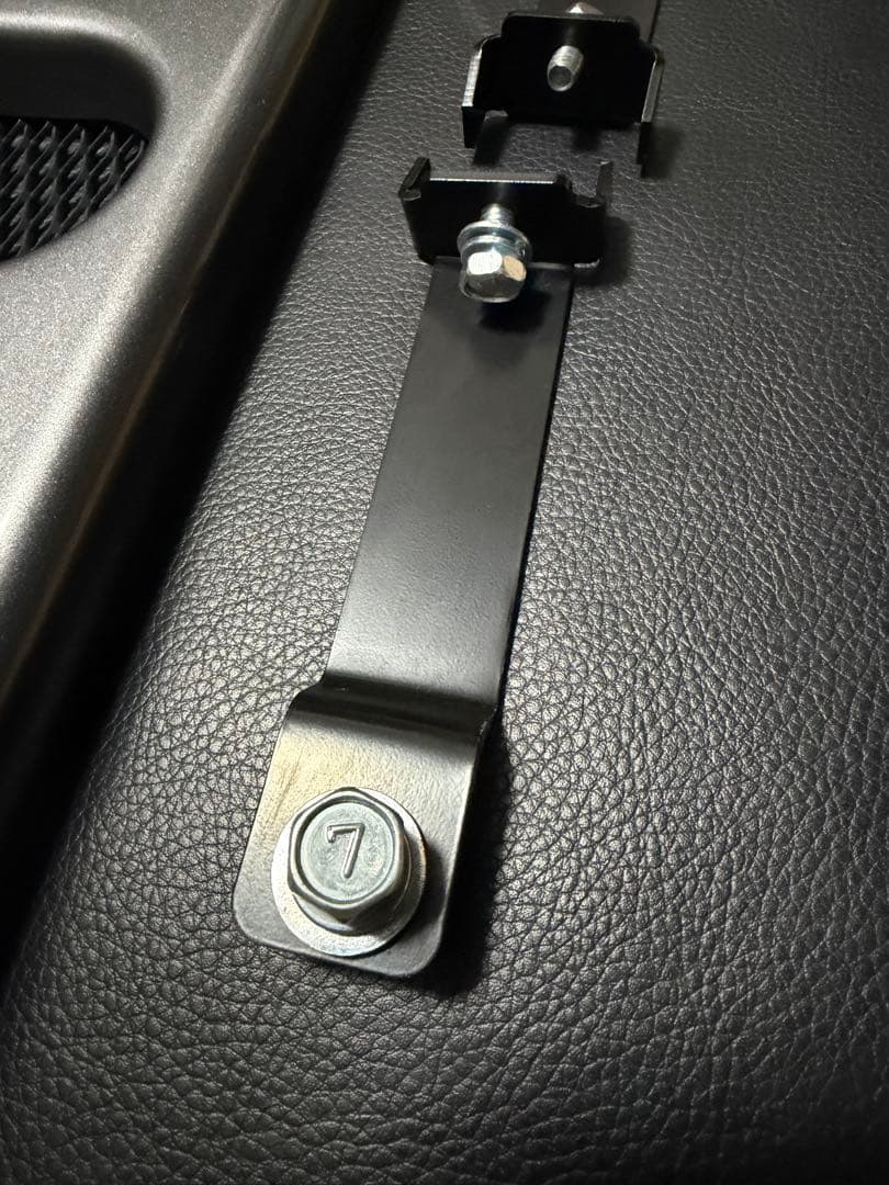 アピオ　SJ アイアングリル　ジムニー　シエラ　ノマド