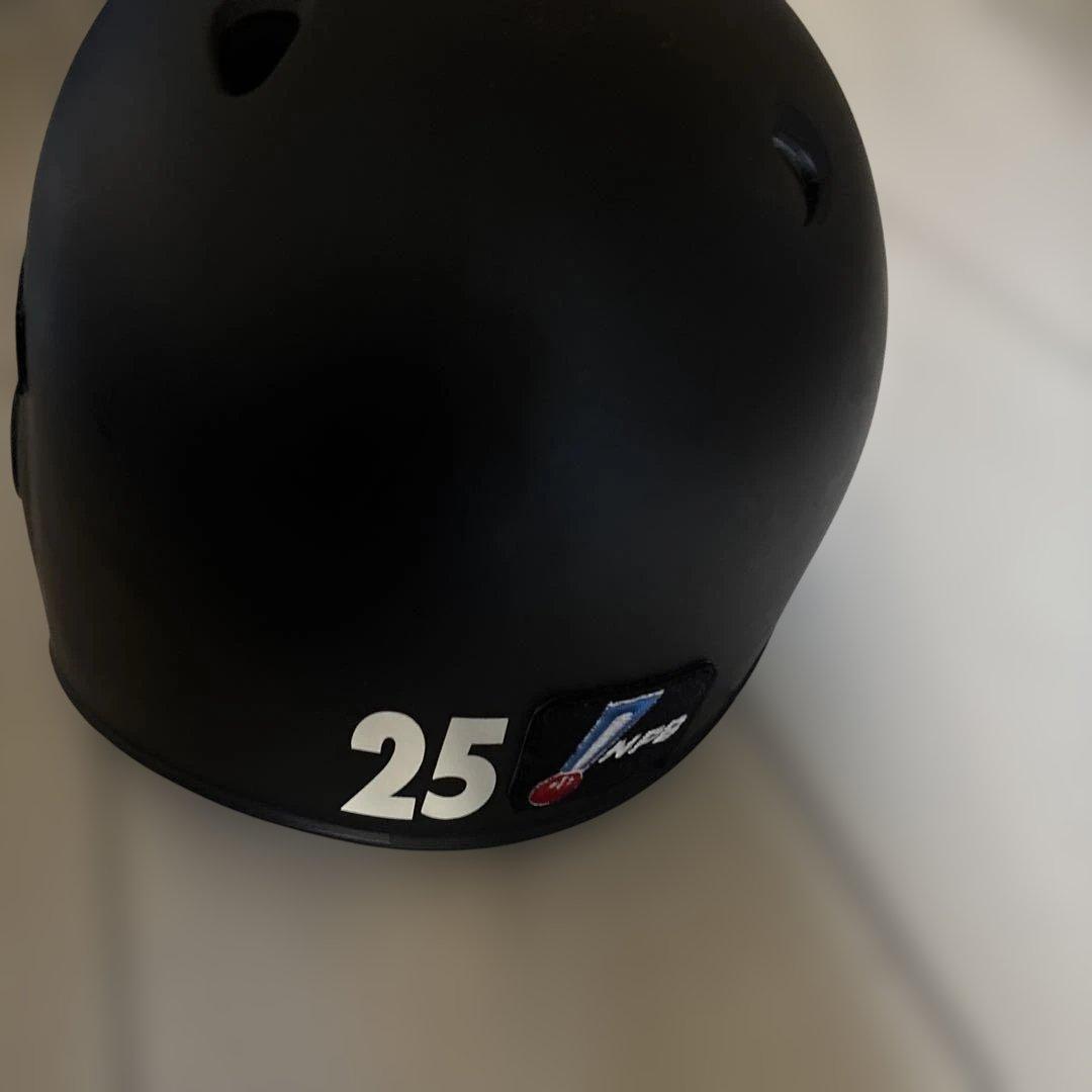 読売ジャイアンツカスタムヘルメット岡本和真選手