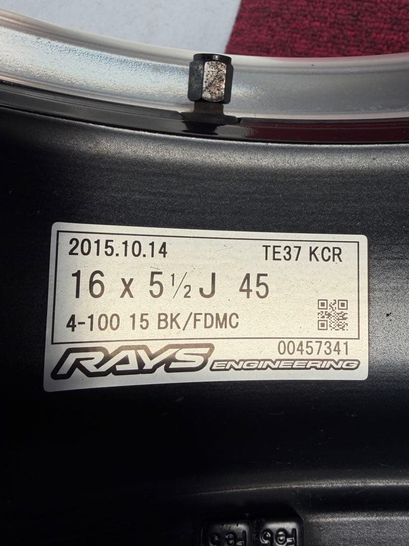 [程度普通]軽自動車用 RAYS VOLK RACING TE37 KCR