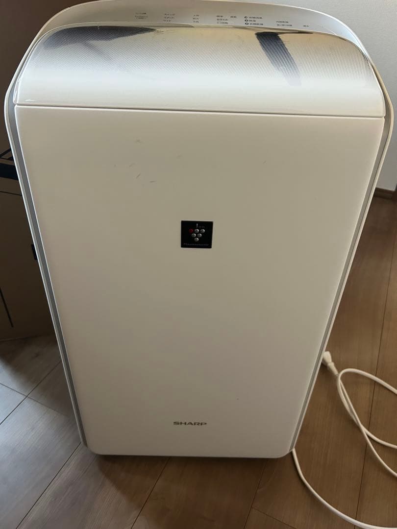 【ジャンク品】シャープ 衣類乾燥 除湿機 CV-RH140-W