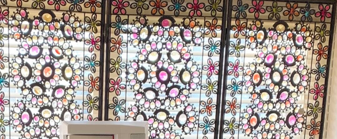 W*能様 最終お値下げ　アジアン雑貨　カラフルなビーズ　パーテーション　送料込み