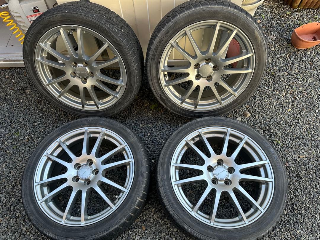 weds VELVA 17x7J 215/45R17スタッドレス　４本