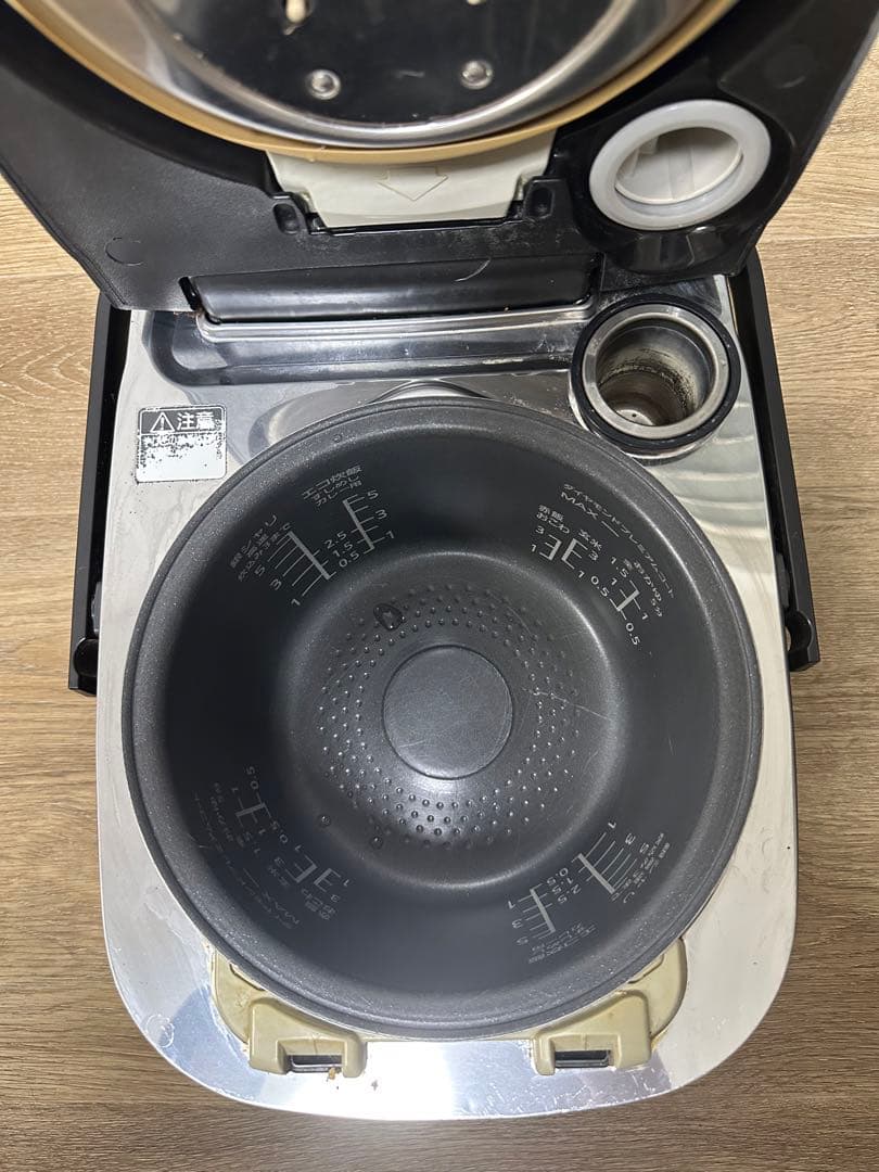 Panasonic SR-VSX109 炊飯器 2019年製