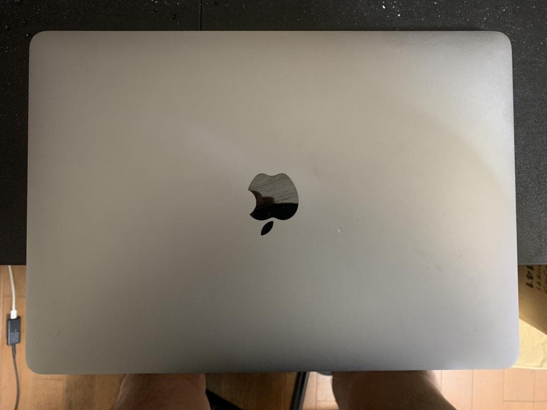 極美品 MacBook Pro A2289 2020 i5/8GB/256GB