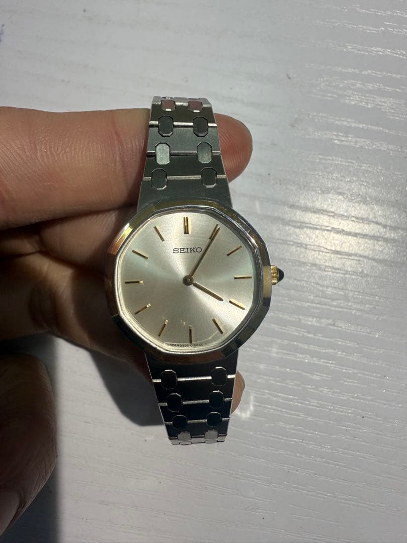 SEIKO腕時計　アシエ　レディース