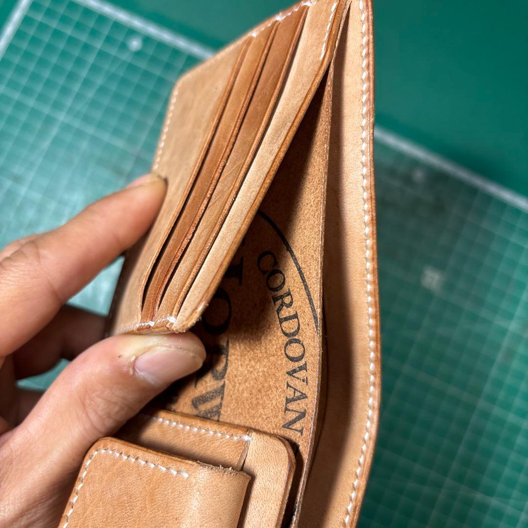 ホースバットストリップ☆ホーウィン☆ホースバット☆ナチュラル☆2つ折り☆スタンプ