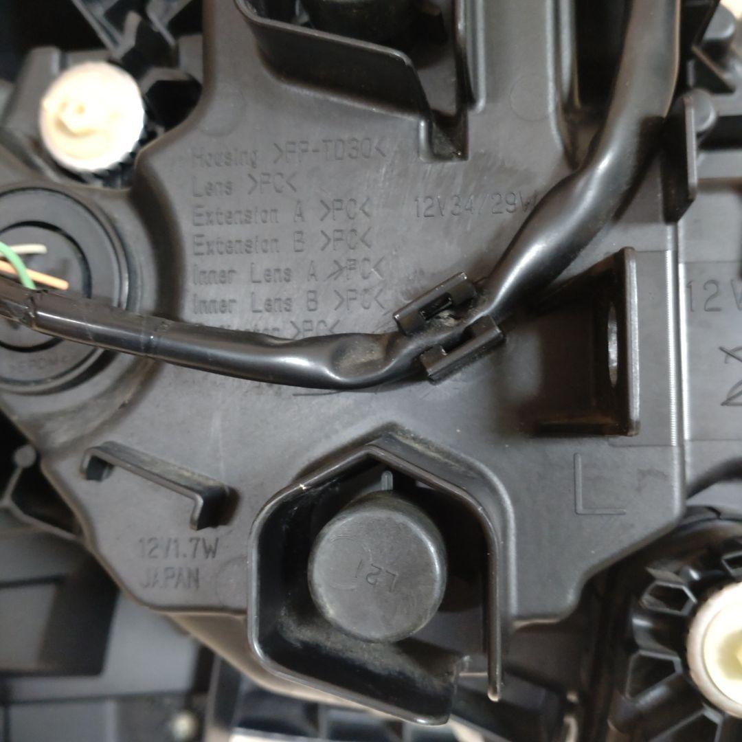 スズキ スペーシアギアMK53S 左純正ヘッドライト 中古品