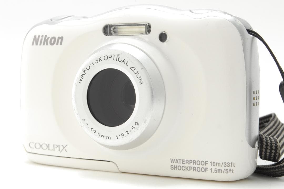 Nikon Coolpix s33 white 防水・耐衝撃カメラ 動作確認済