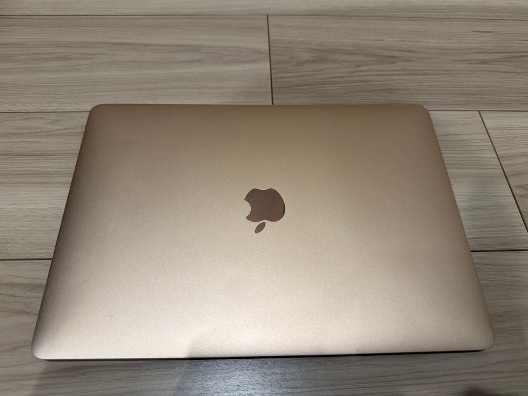 13インチ MacBook Air ゴールド Retina 2018