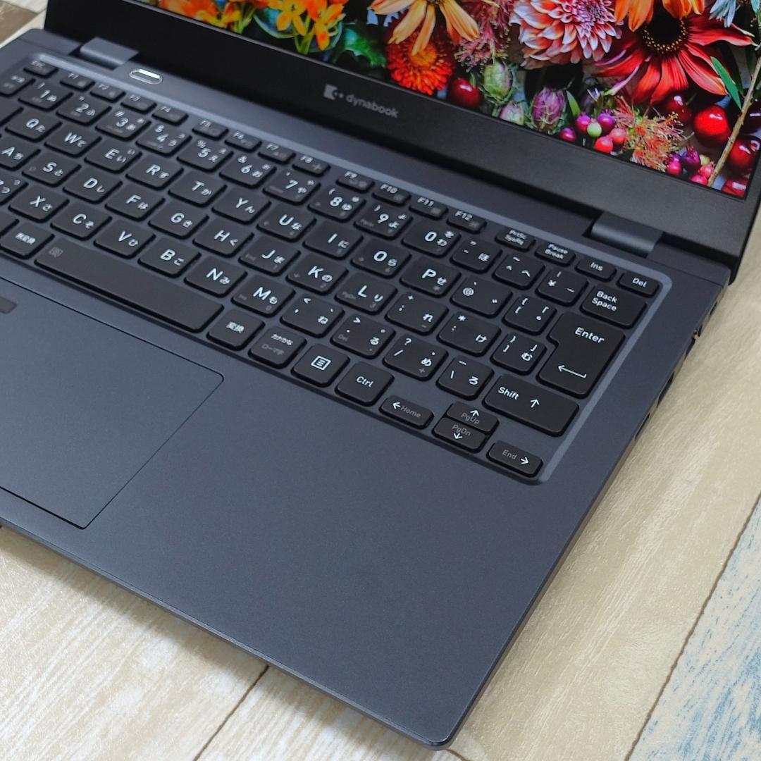 １０コアＣＰＵで最新モデルと同じデザインの超軽量バリ速モバイル✨１２世代コアｉ５